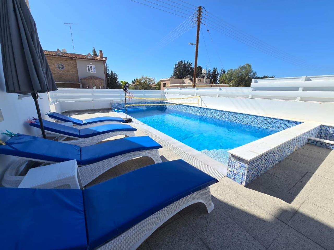 Michael Angelo Villa Paphos Esterno foto