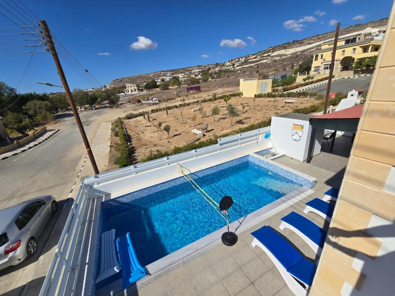 Michael Angelo Villa Paphos Esterno foto