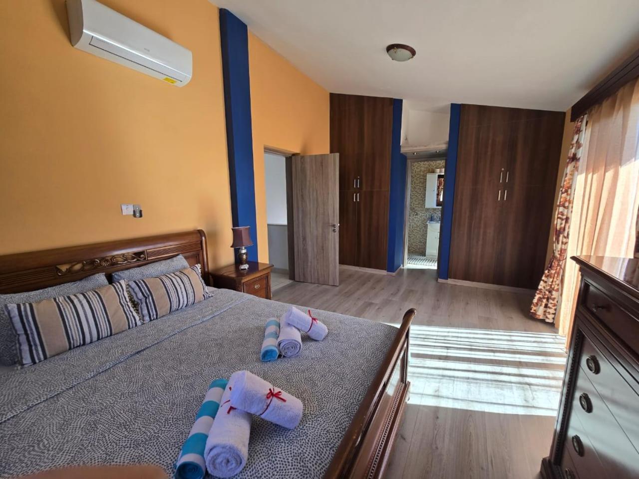Michael Angelo Villa Paphos Esterno foto